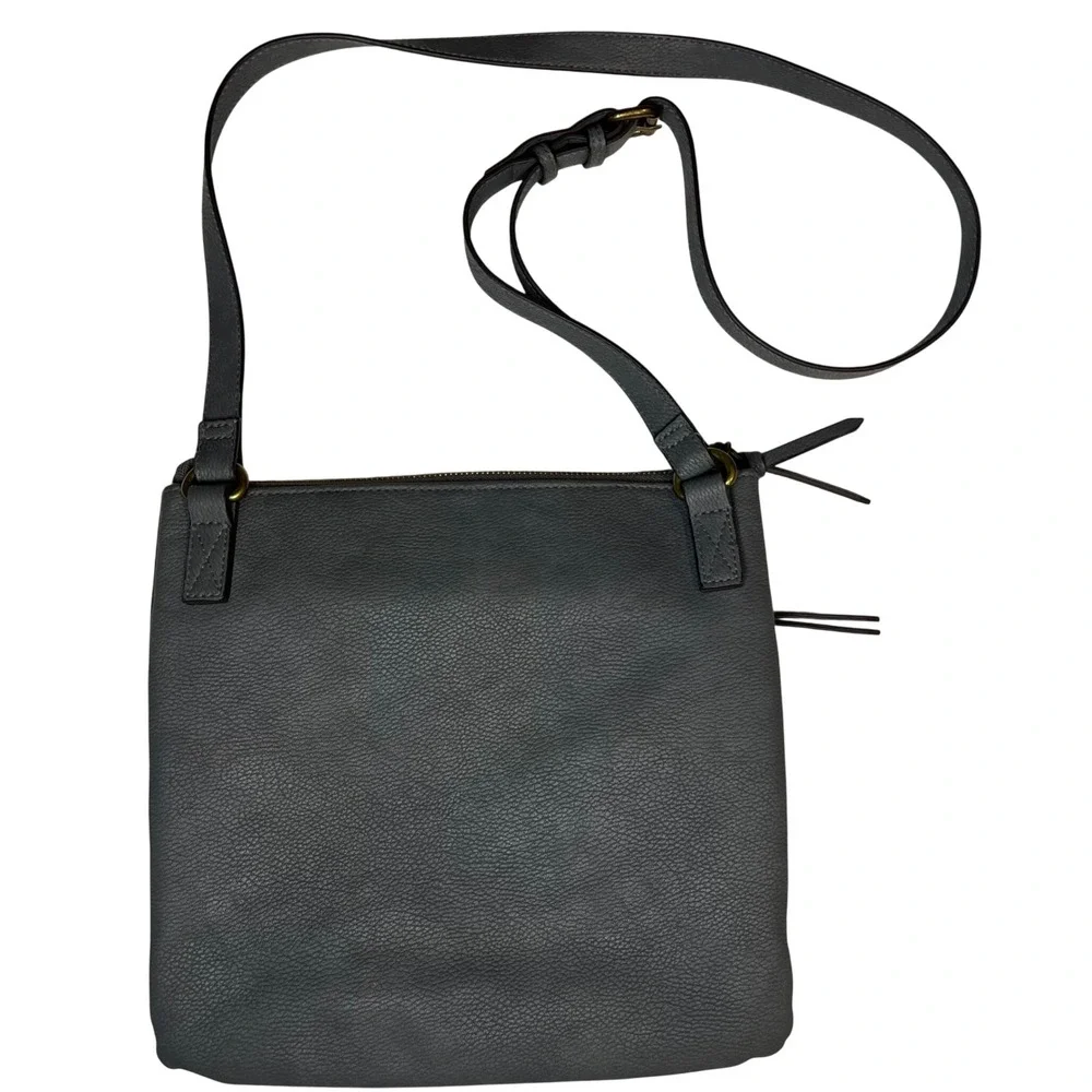 Sonoma Goods For Life Gray Pebbled Faux Leather Crossbody Bag‎ Messenger Purse